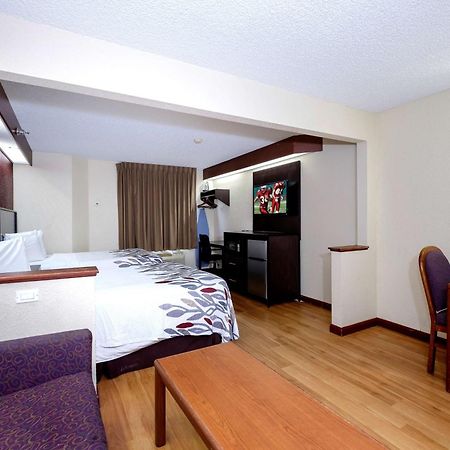 Chesapeake Inn And Suites Lexington Park Patuxent River Naval Air Station California Bagian luar foto